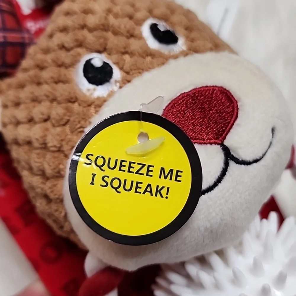 Plaid Reindeer Squeaker Dog Toy with Rope 10